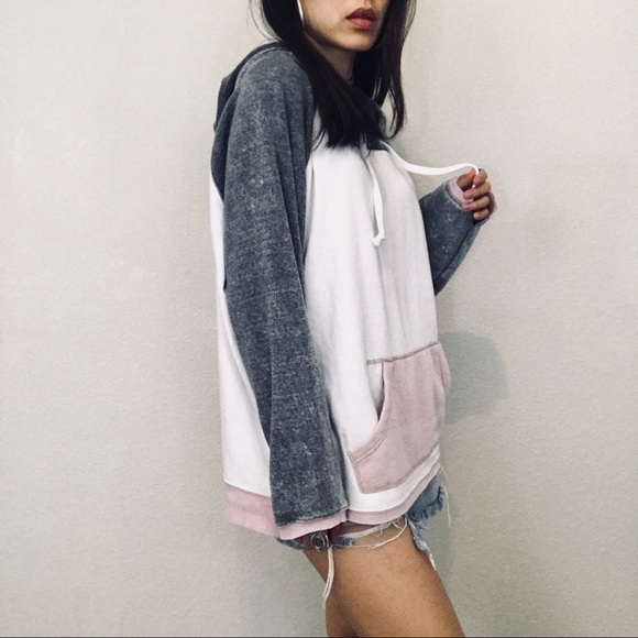 Brand new warm sweater shirt hoodie - Picture 3 of 8